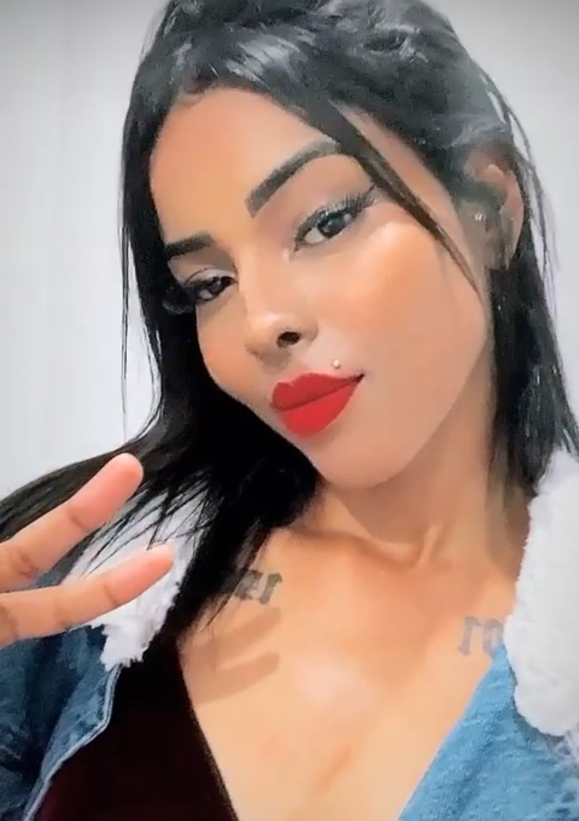 Anne escort in Toronto