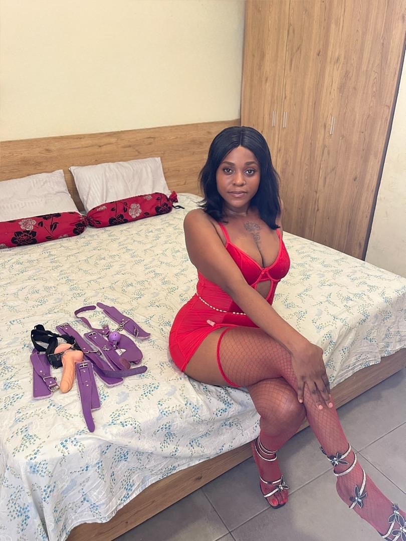 Bella Rosa escort in Beirut