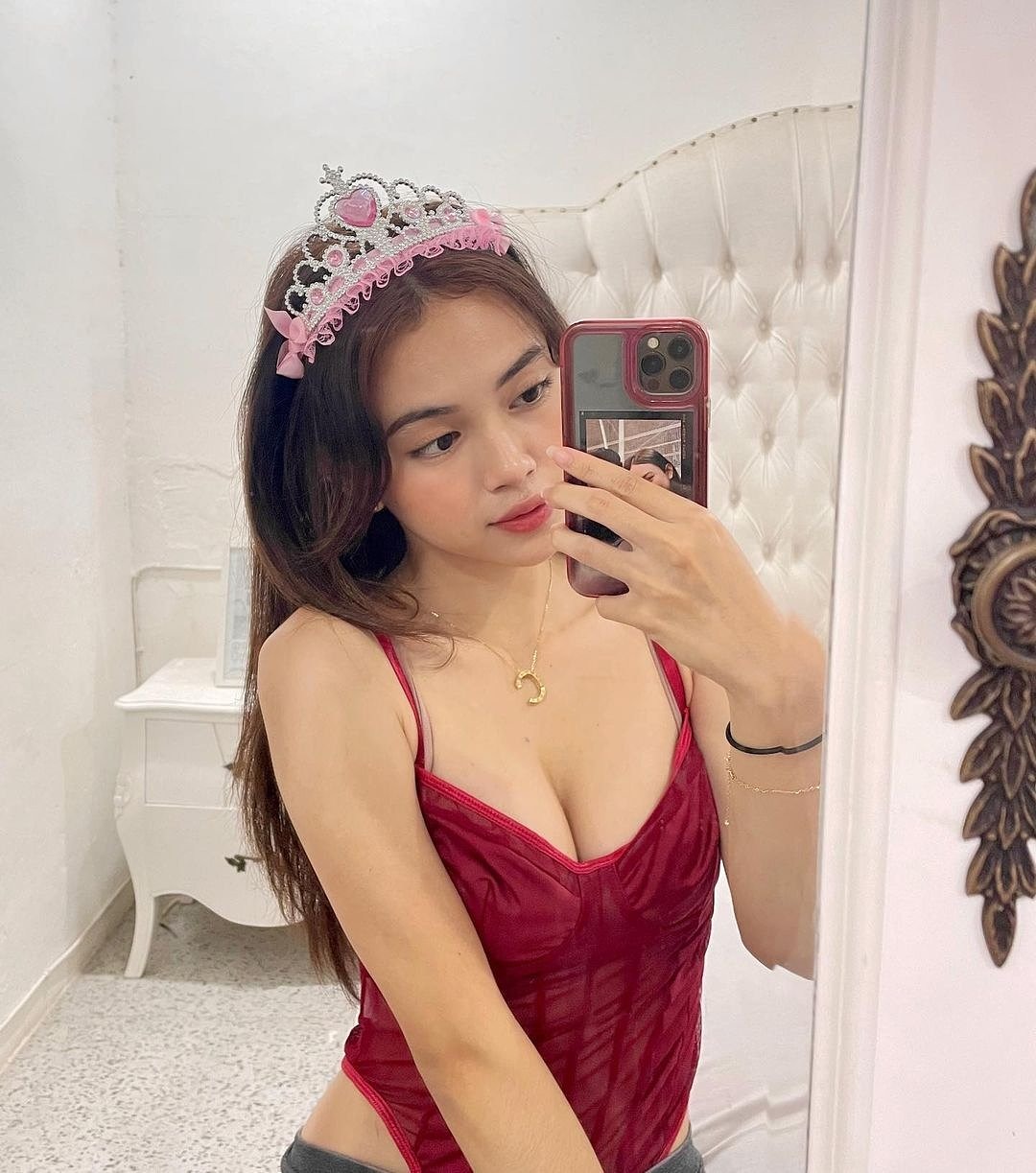 Audy Naughty With French Kiss escort in Batam