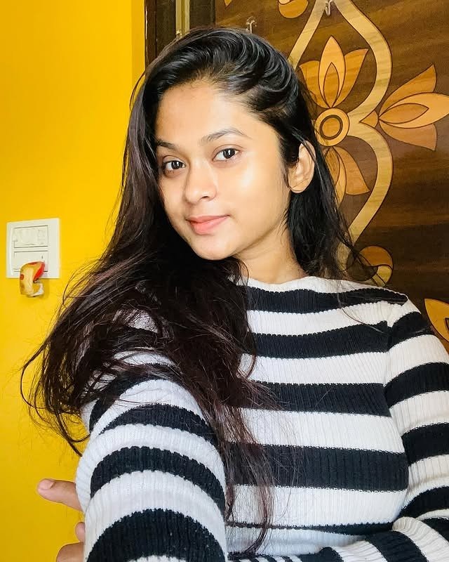 Ragini Sharma Call Girl Service escort in Candolim, Goa