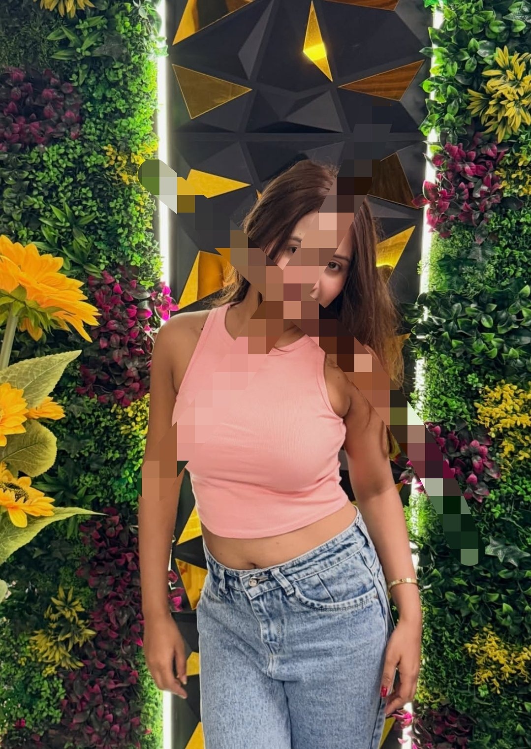 Girvi Today Low Price Hotel and Home escort in Aurangabad