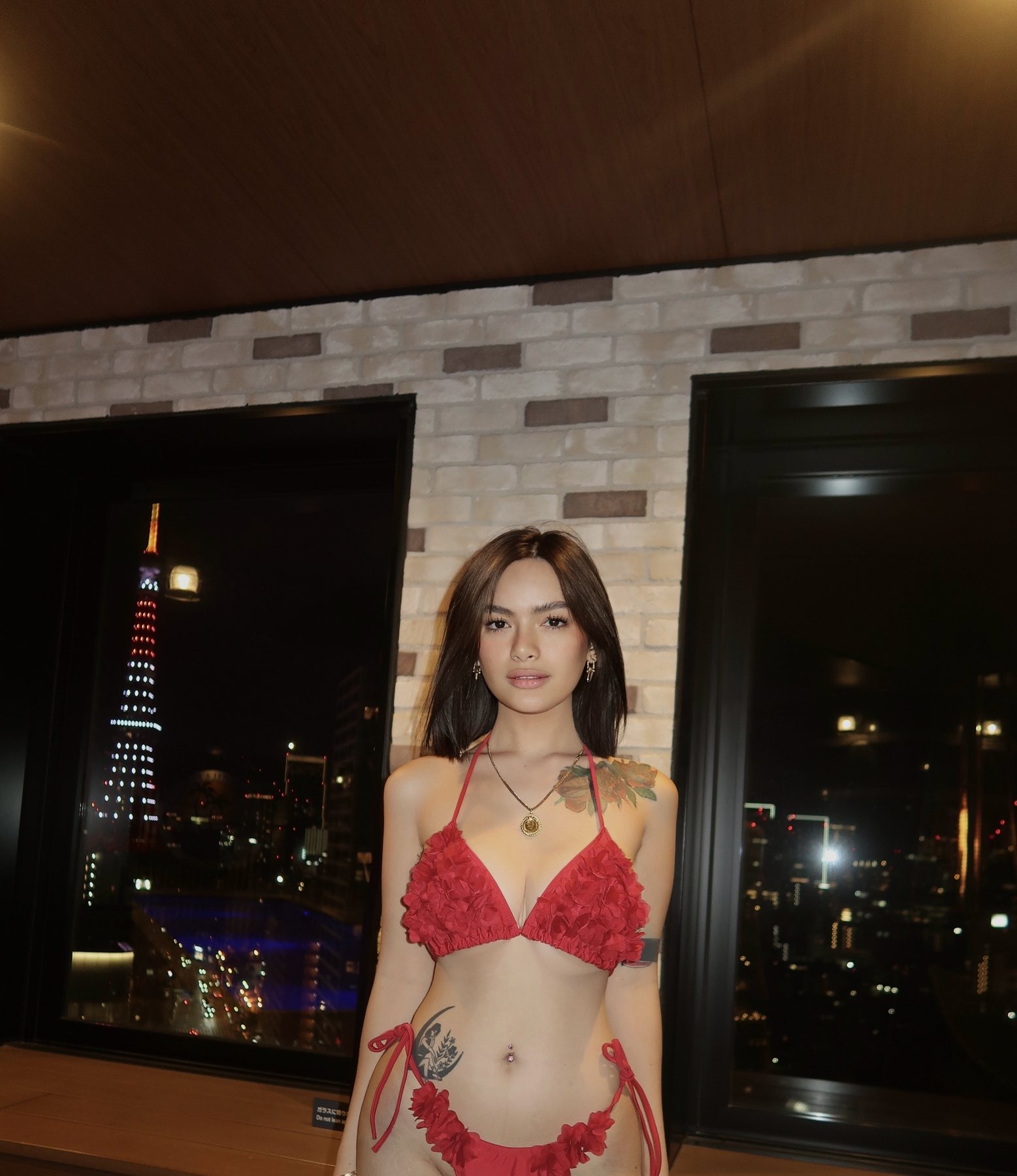W I L D Jessica escort in Manila