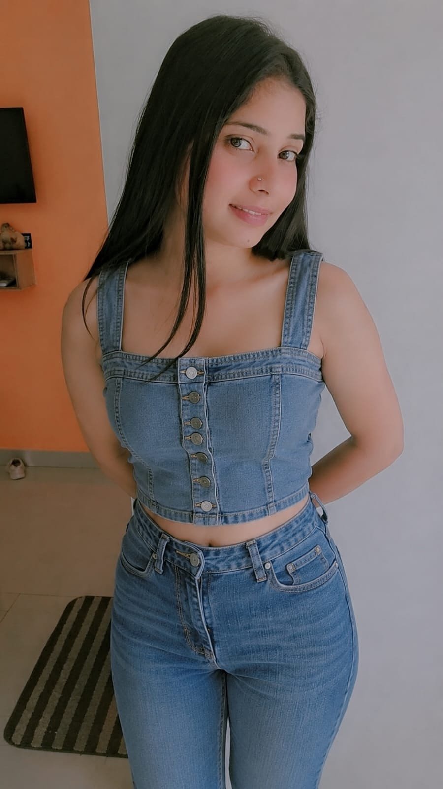 Ritu Singh Cash Payment escort in Thane