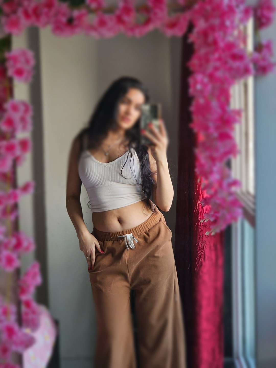 Akshita escort in Surat