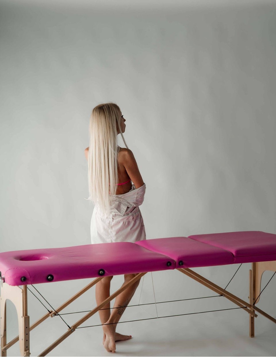 Relax Massage escort in Nottingham