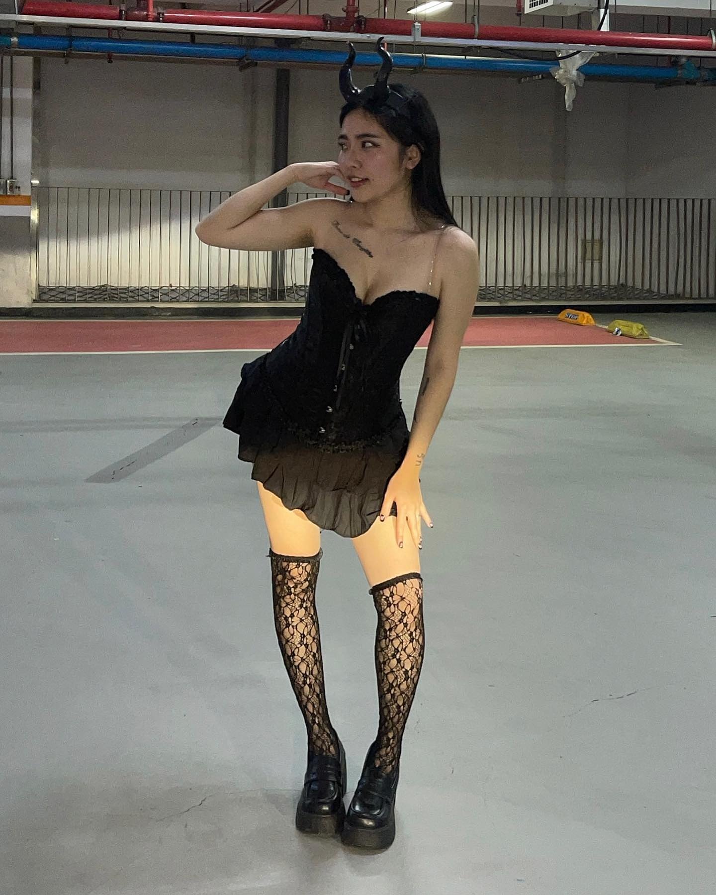 Verifykarina escort in Düsseldorf