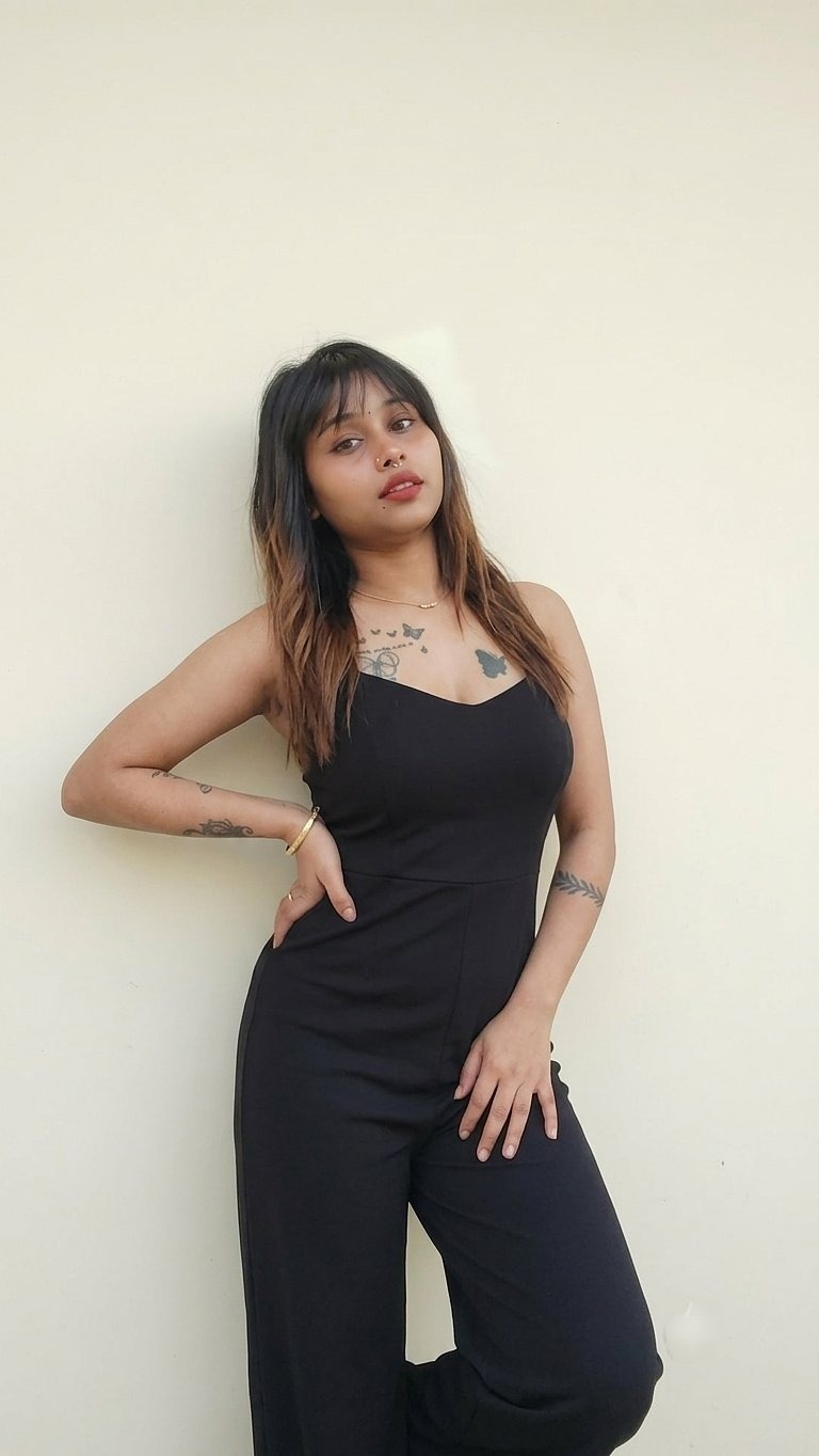 🥂I'm new independent(Live cam&Meeting) escort in Bangalore