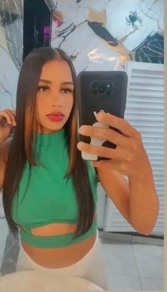 emely23 escort in Minneapolis