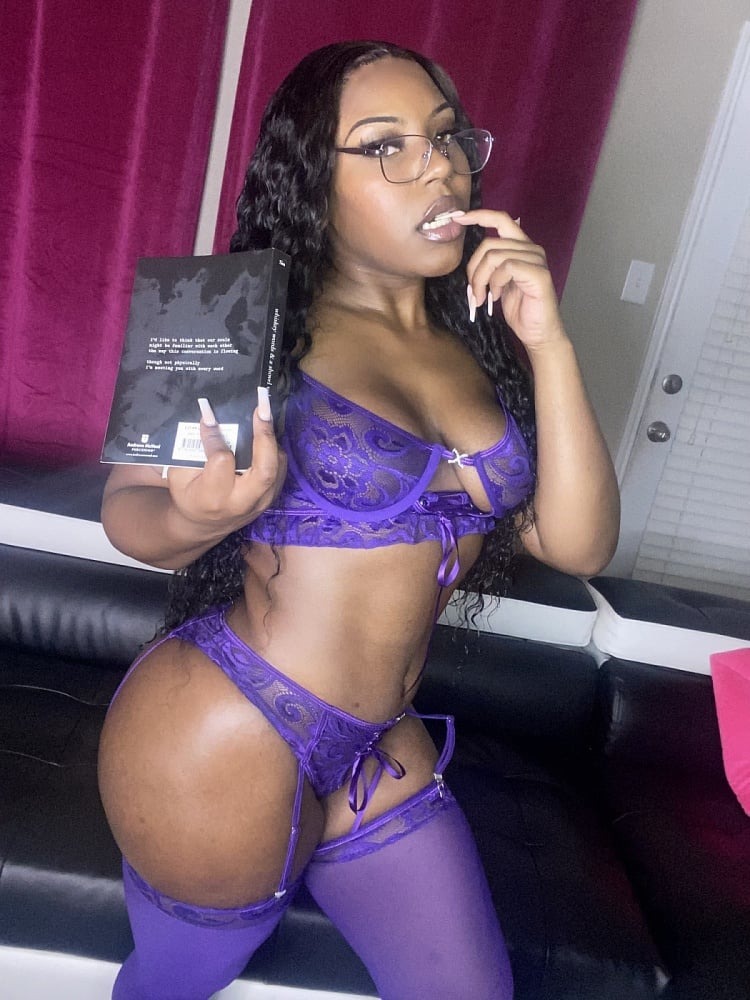 Mona Monae escort in Dallas