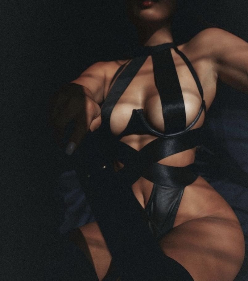 Valenxia escort in Nashville