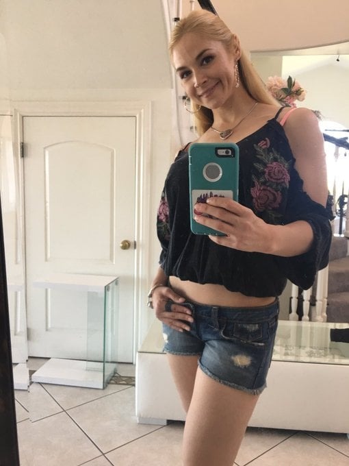 Hopemion escort in Nashville