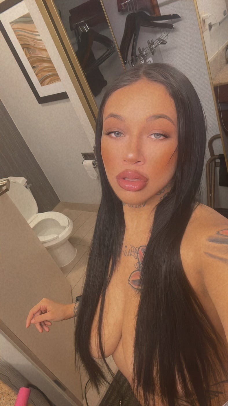 Jasminekay escort in Detroit