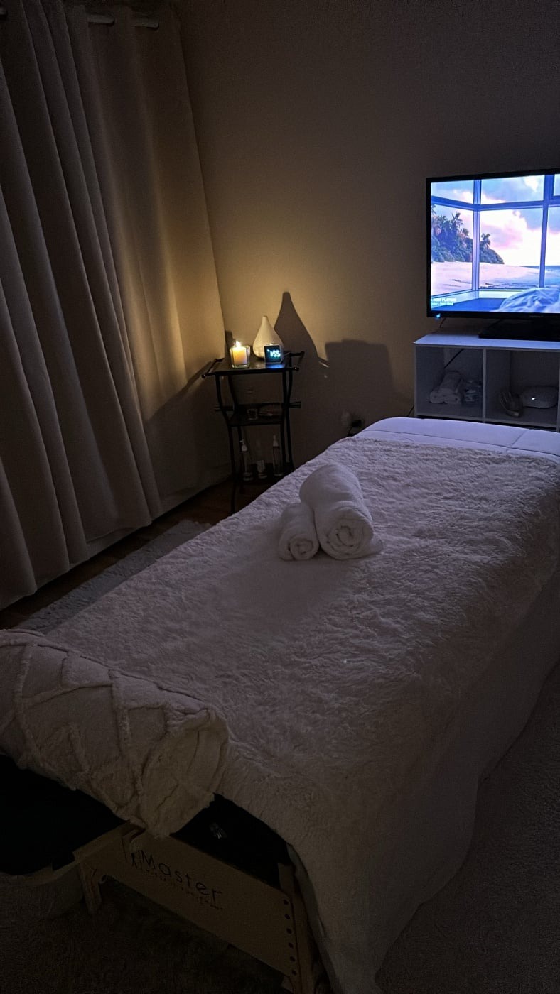 Ms Larah Masseuse escort in Boston