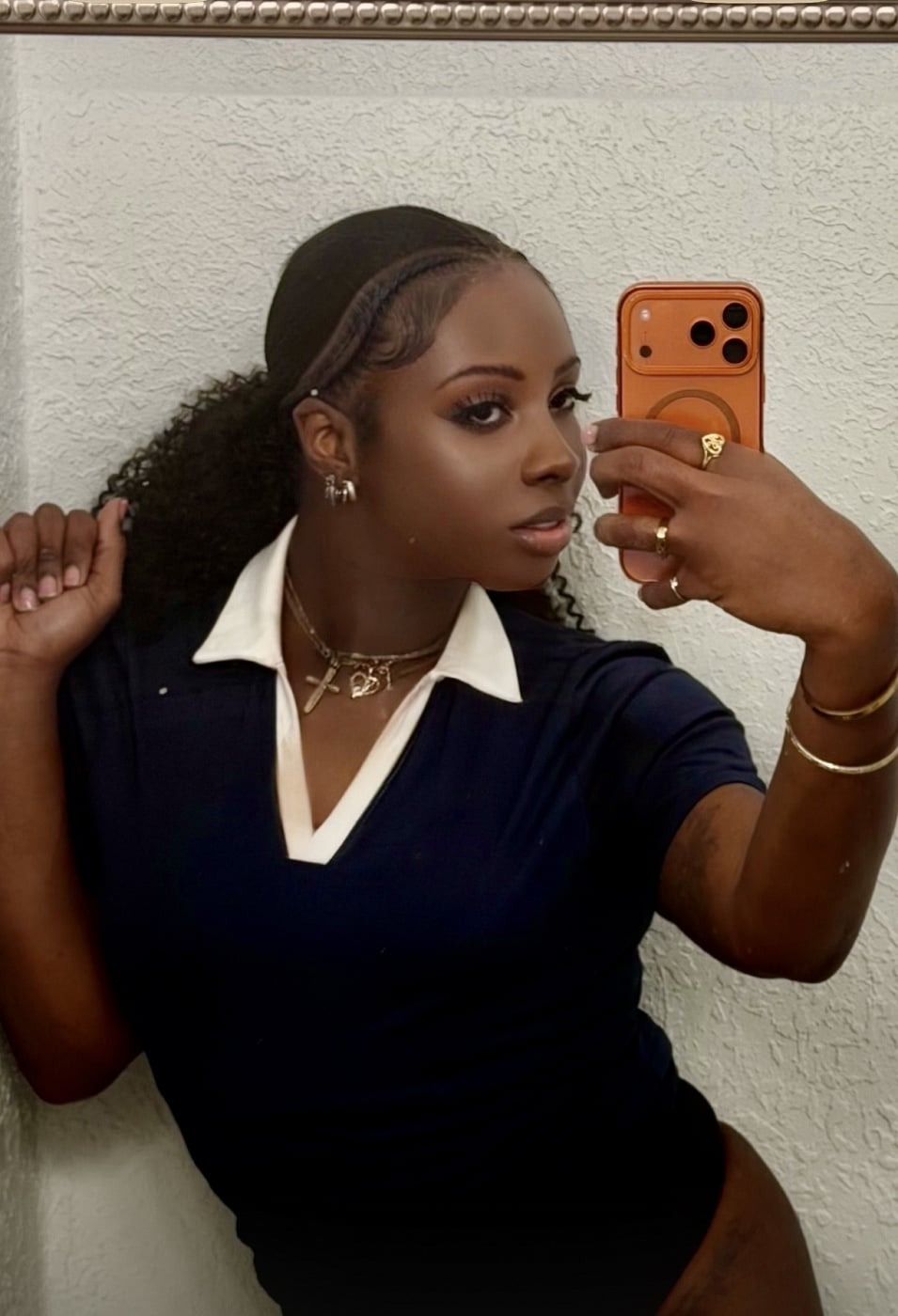 Mahogany escort in Houston