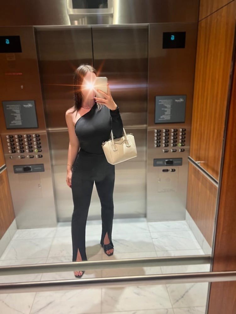 Natalie Faye escort in Vancouver
