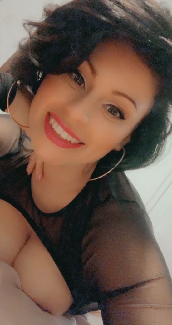Ariaa escort in Boston