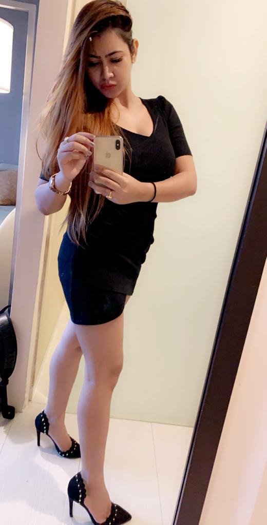 Arpita Busty Girl escort in Dubai