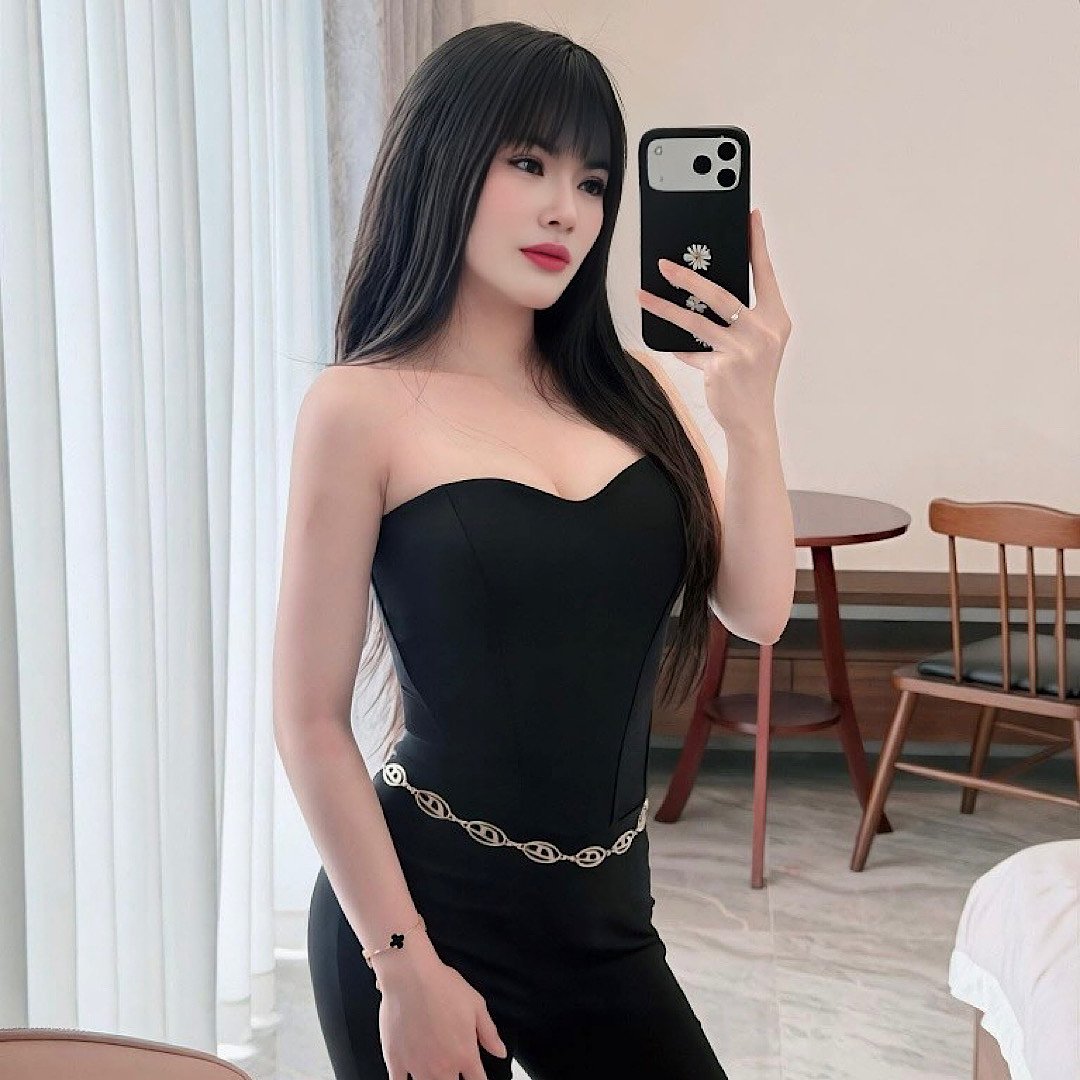 La Lan escort in Nha Trang