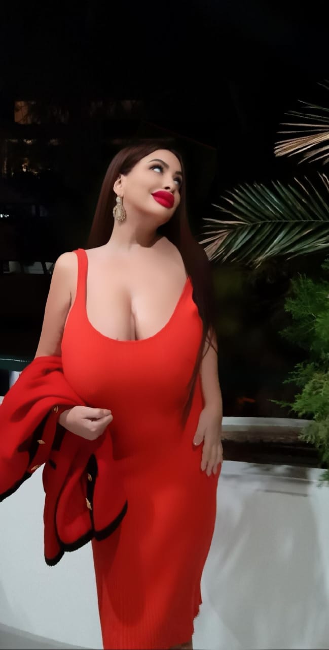 Emanuella Rossa escort in Roma
