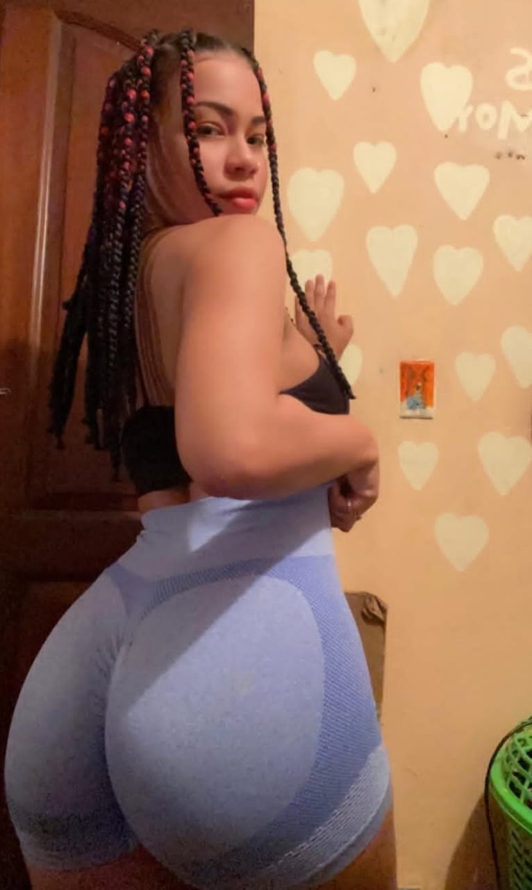 NicoleLiz escort in Doha