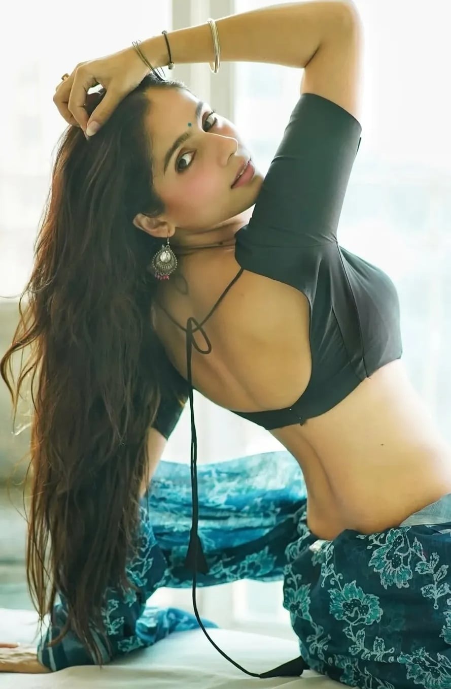 Anu Sharma escort in Dubai