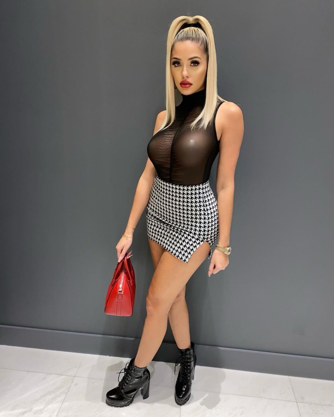 Florida escort in Brussels