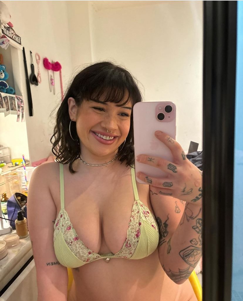Maya escort in Tokyo