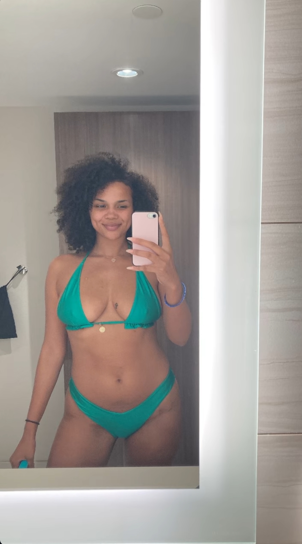 Nola escort in Rijeka