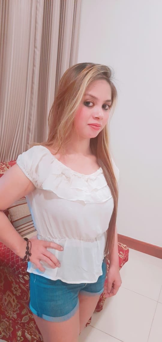 Simran Indian Girl escort in Dubai