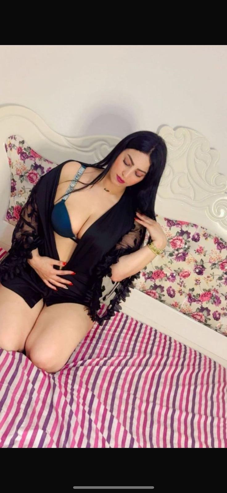 Anna escort in Singapore