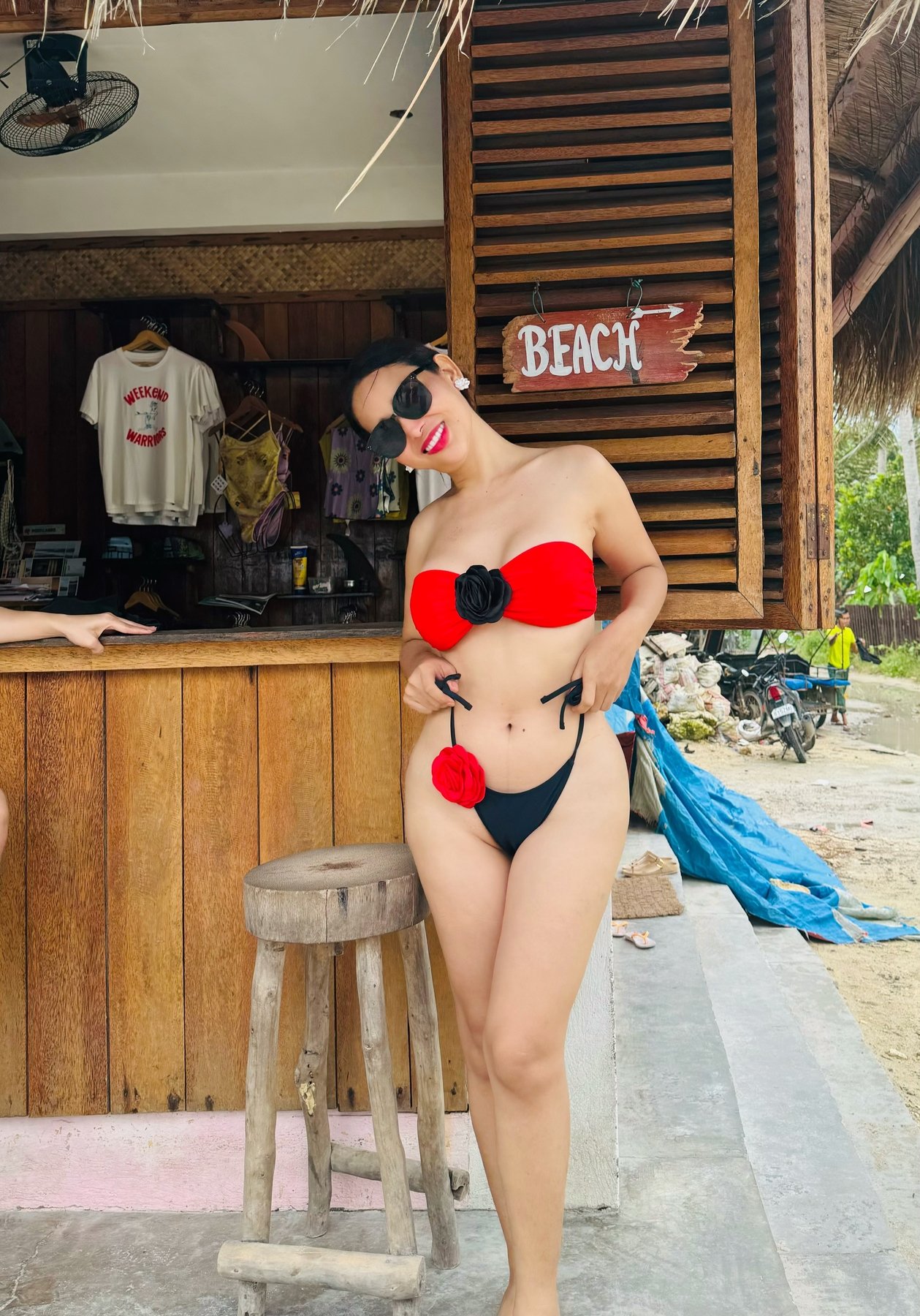 Mia Smith escort in Boracay