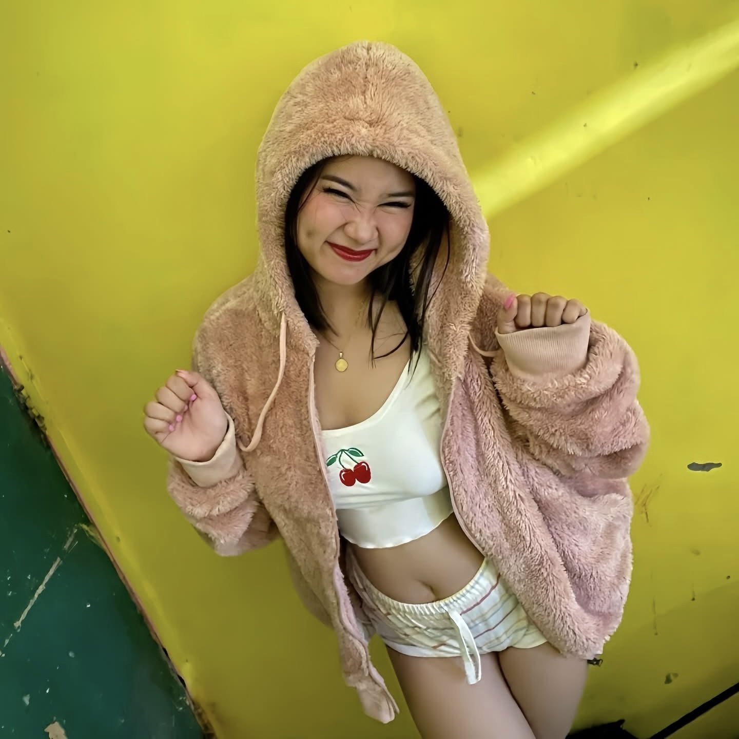 Ayi escort in Manila