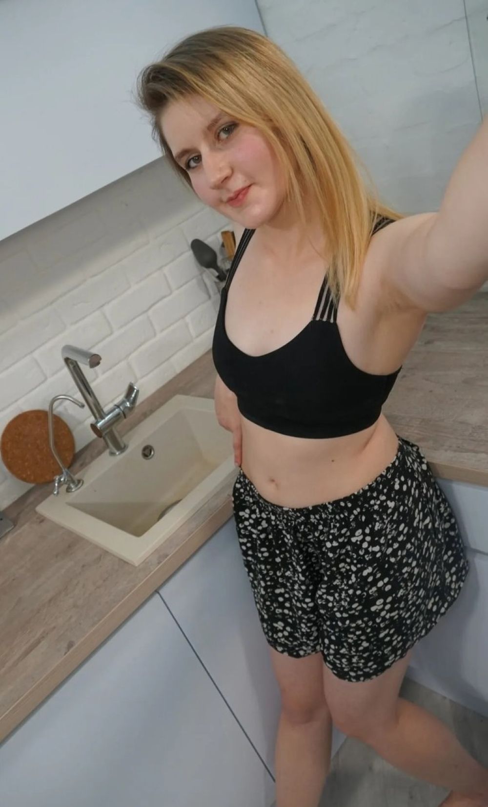 Aleesha escort in Catania