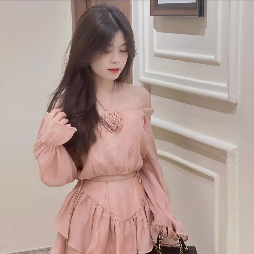 Lisa Duong escort in Dubai