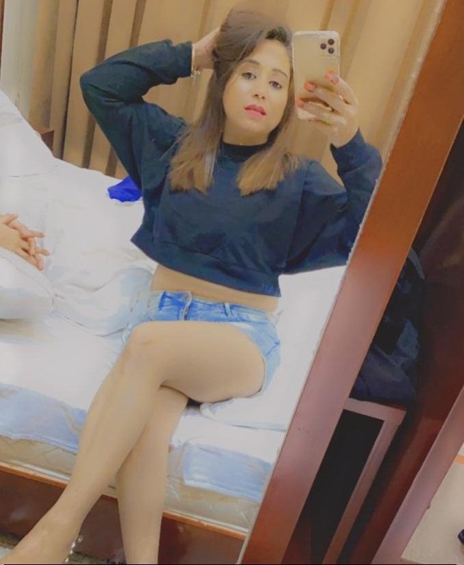 Pooja Indian escort in Abu Dhabi