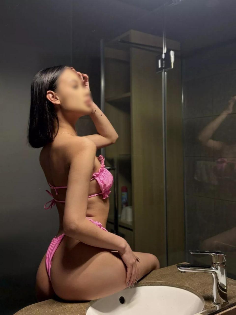Lera escort in Kiev