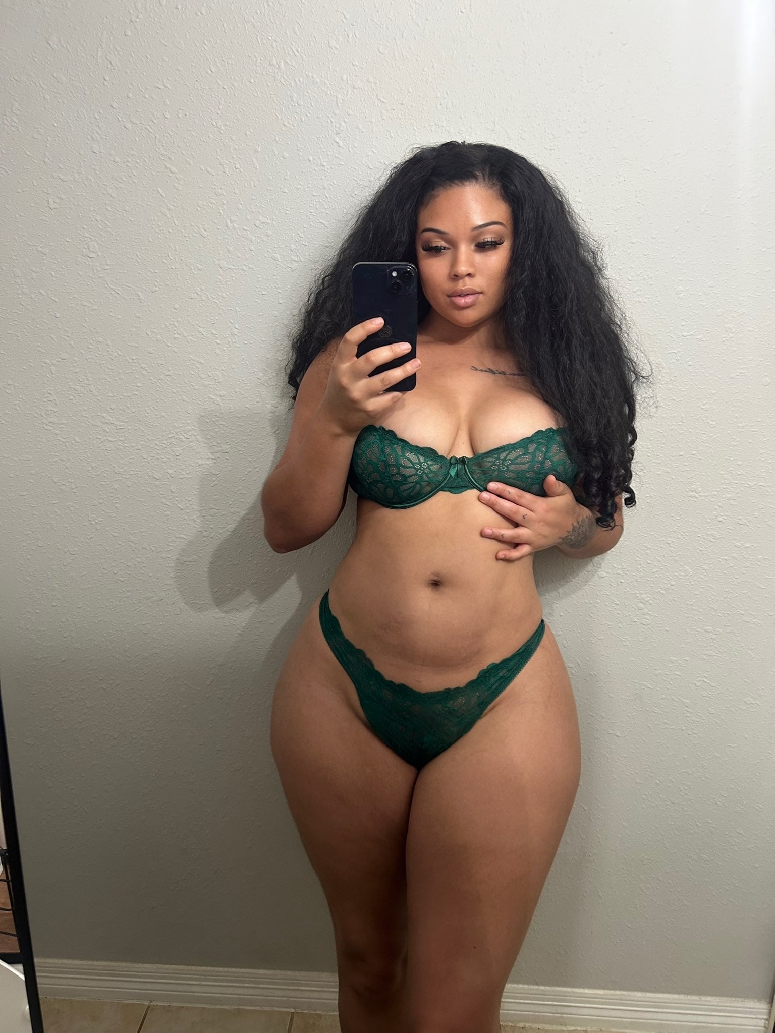 Clara escort in Bergen