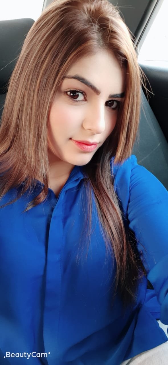 Himani Busty Girl escort in Dubai
