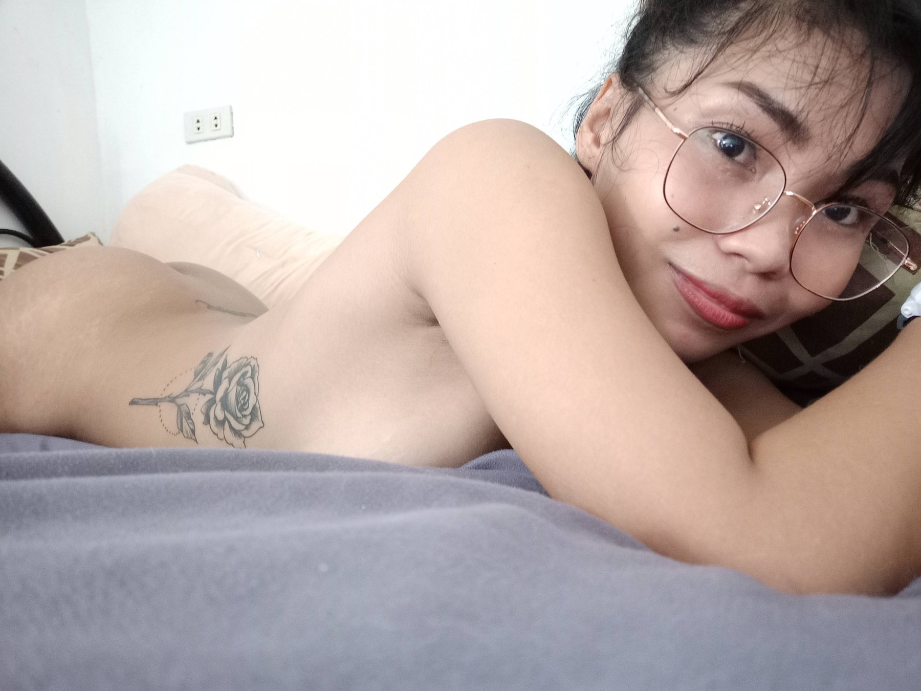 Zaza Reyes escort in Manila
