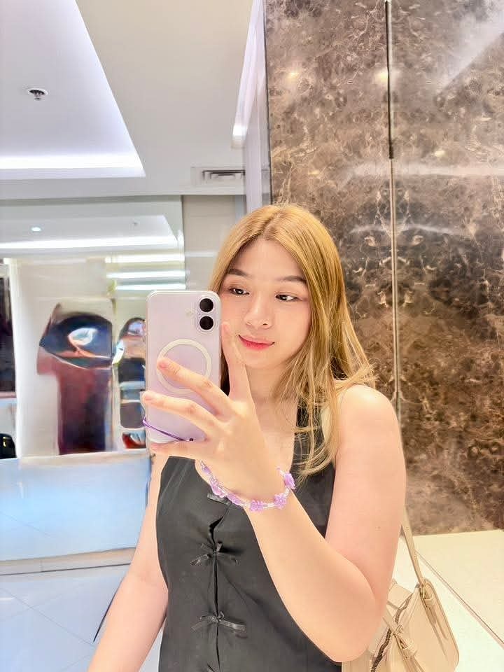 Mela escort in Manila