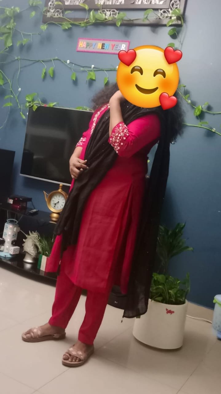 Siya majunu escort in Dubai