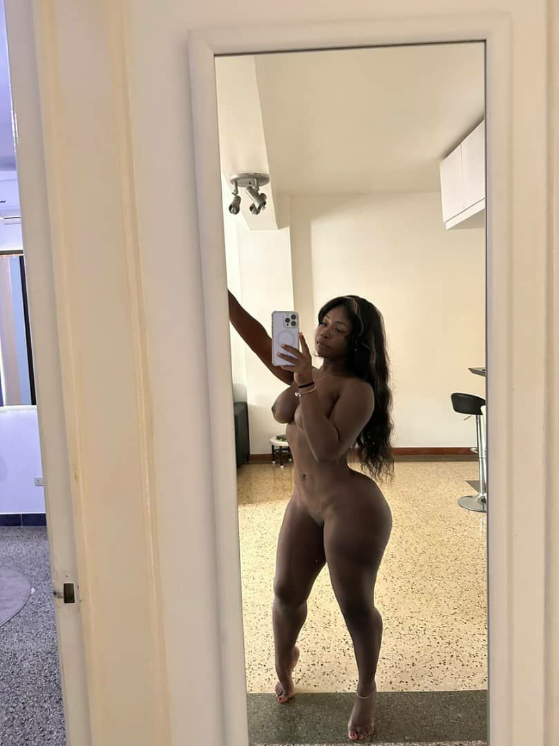 Maya escort in Zagreb