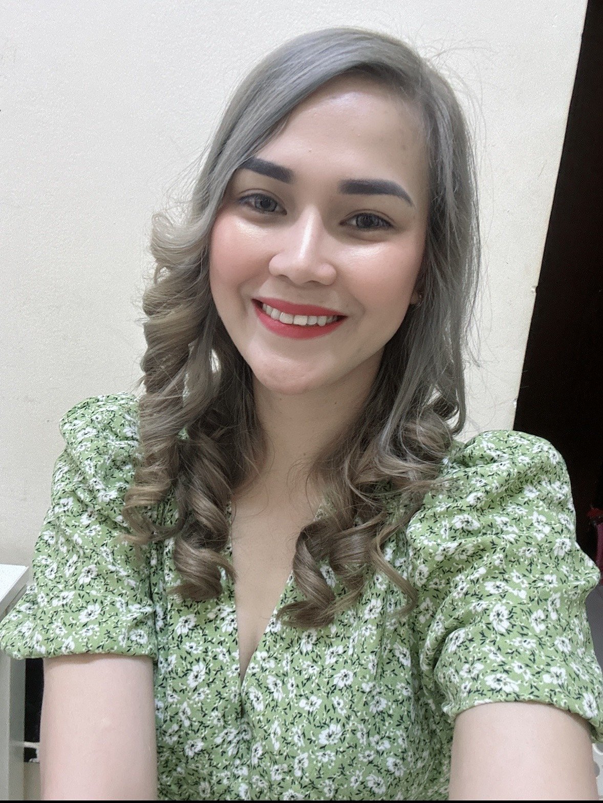 Tiffany escort in Singapore