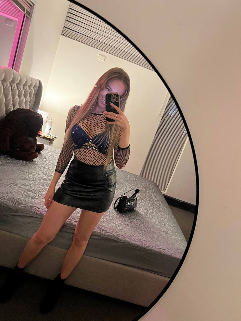 Syfie escort in Venice