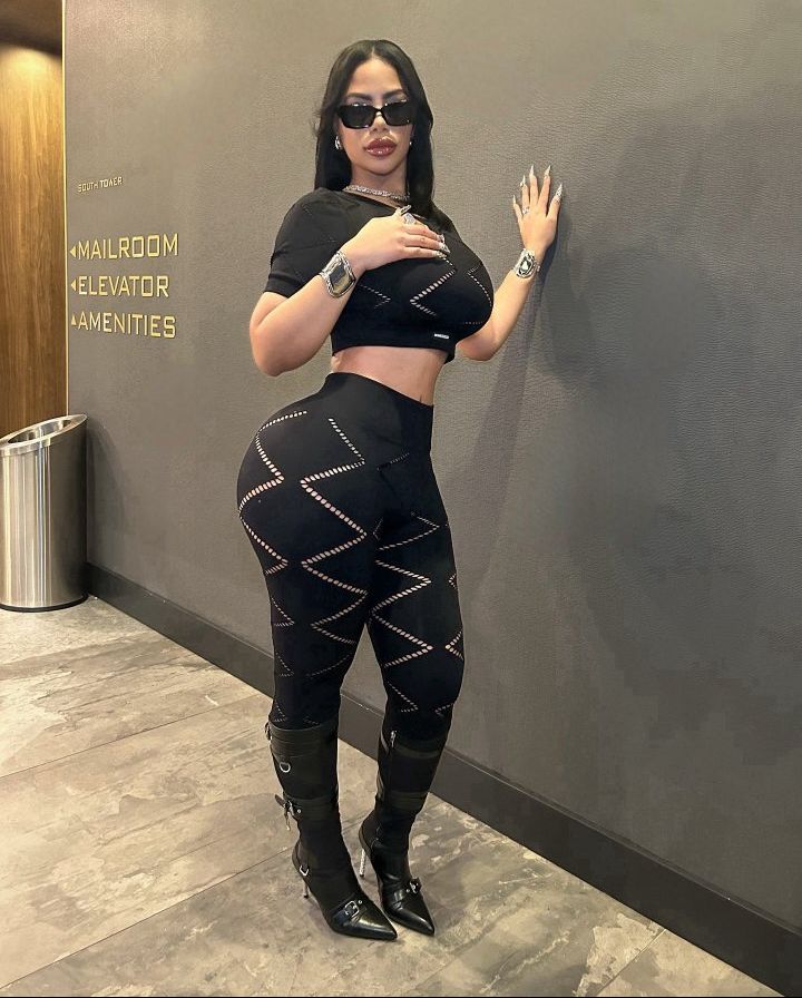 Tania escort in Dubai