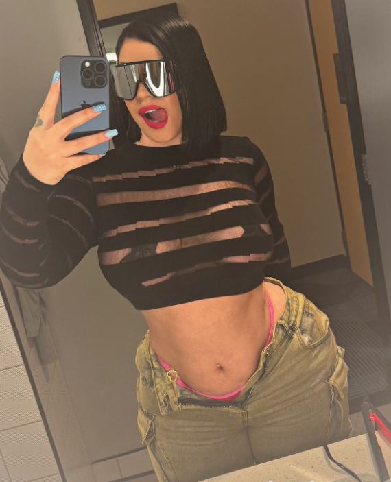 Dana escort in Liverpool