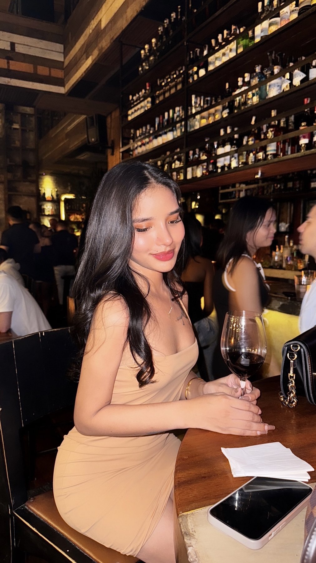 Chanel escort in Manila