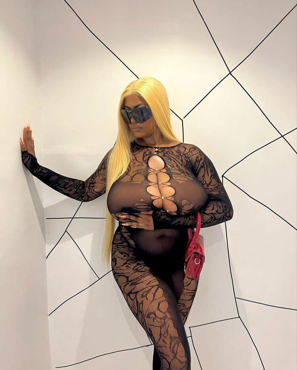 BreastyB escort in Beirut