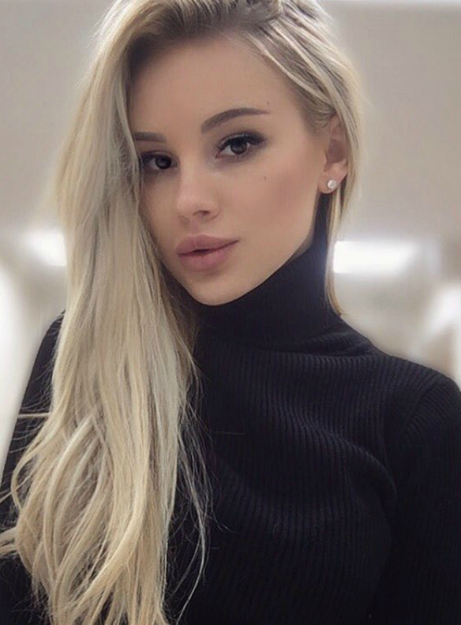 LERA escort in Istanbul