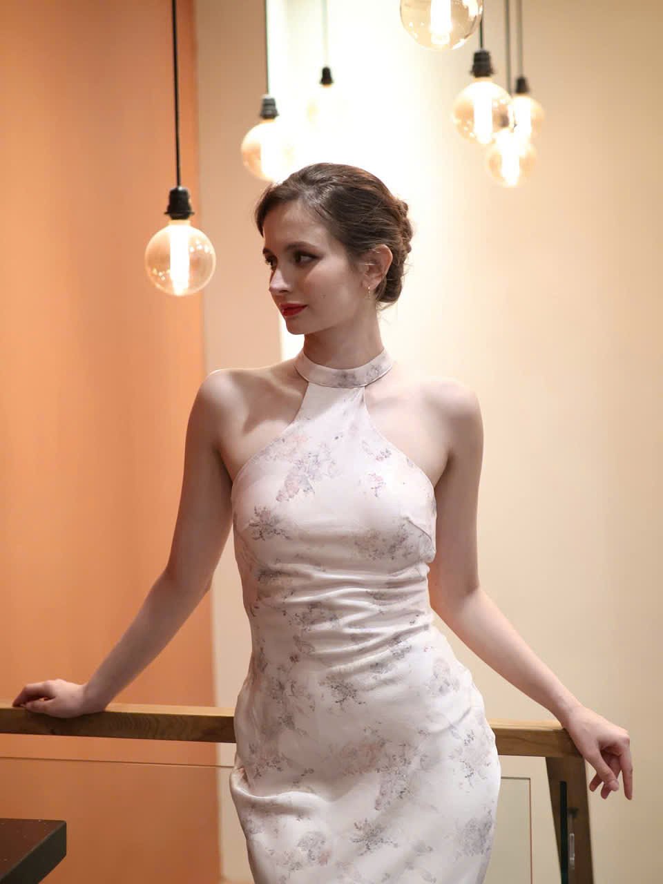 Alina escort in Singapore